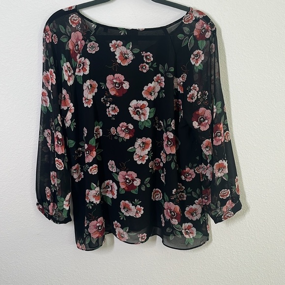 Cabi Sheer Black Floral Blouse | Size M | Dark Romantic Vibes - Picture 5 of 7